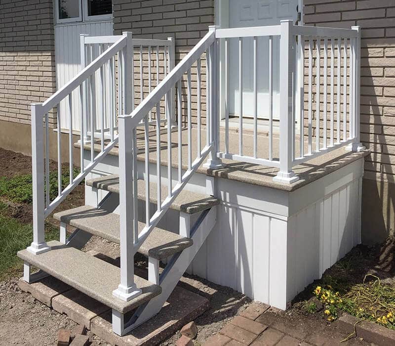 Balcon fibre de verre et rampe aluminium